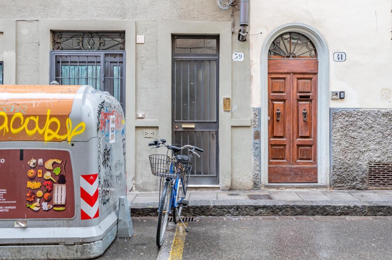 Sant'Ambrogio Central Apt: Your Florence Hideaway Exterior photo