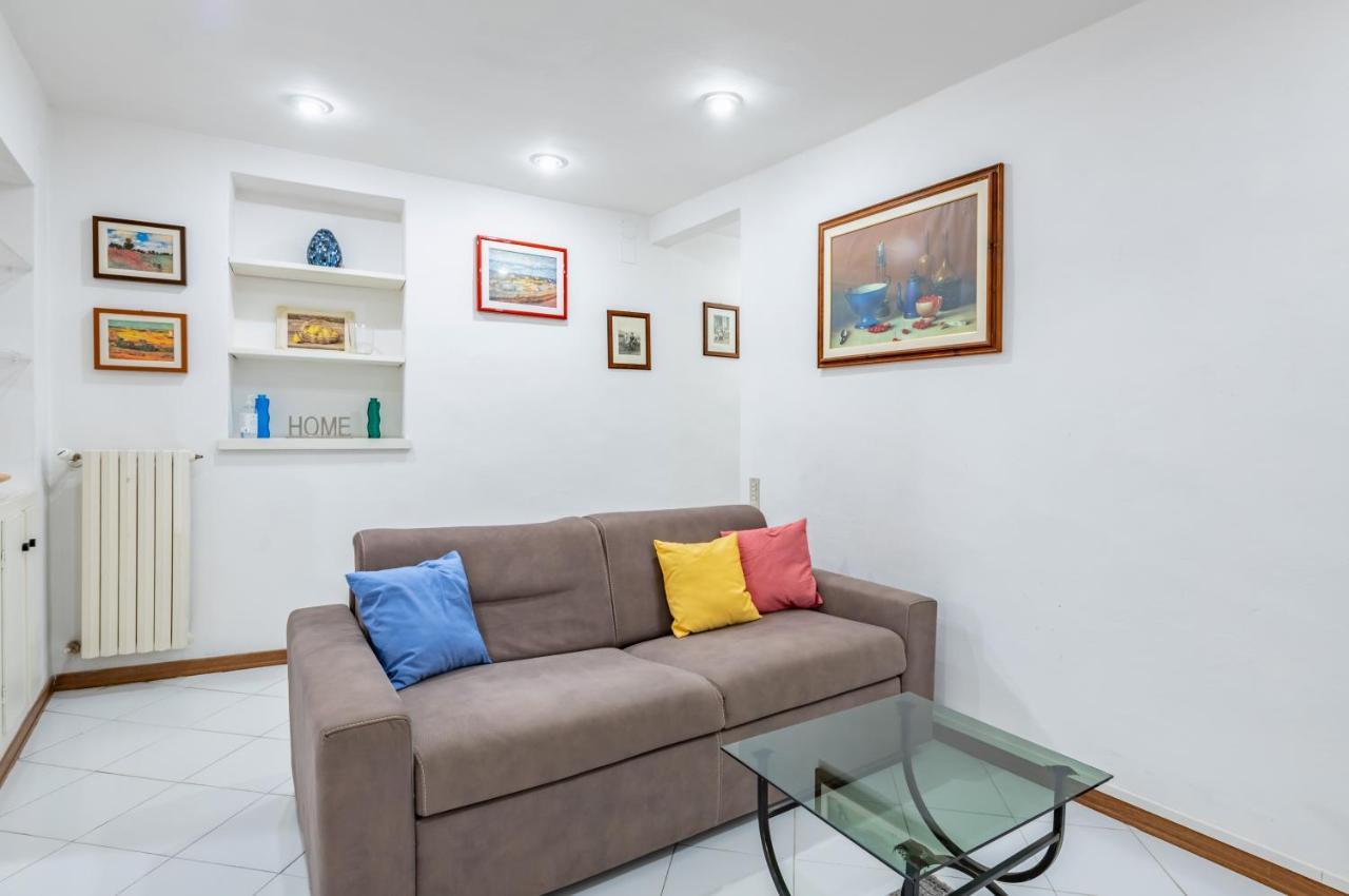 Sant'Ambrogio Central Apt: Your Florence Hideaway Exterior photo